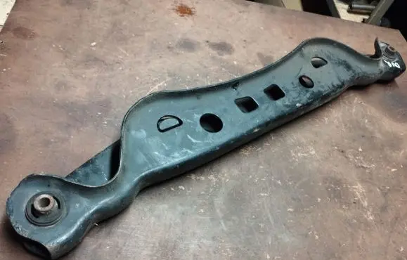 Dodge Durango II Rear control arm