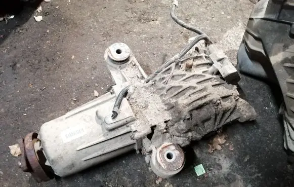 Chevrolet Captiva Rear differential 95934044