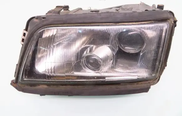Audi A8 S8 D2 4D Headlight/headlamp