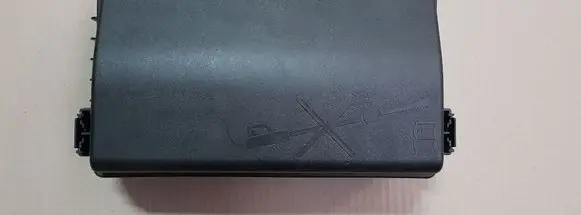 Fuse box set