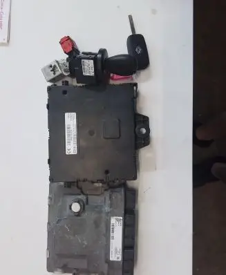 Renault Master III Engine control unit/module 237103906S 23710390 A3C0078480201
