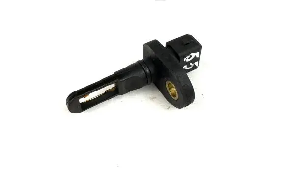 Volkswagen PASSAT B5 Intake air temperature sensor 058905379