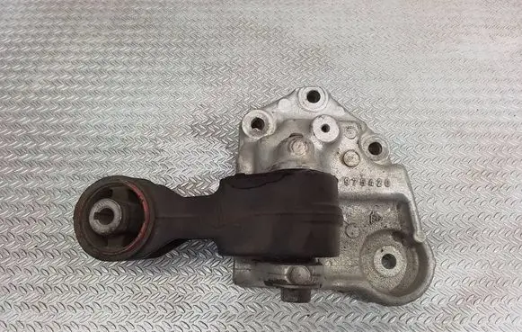 Citroen Jumpy Engine mounting bracket 975420