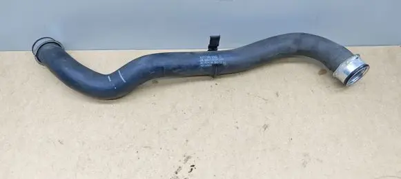 Mercedes-Benz E W211 Engine coolant pipe/hose A2115015382