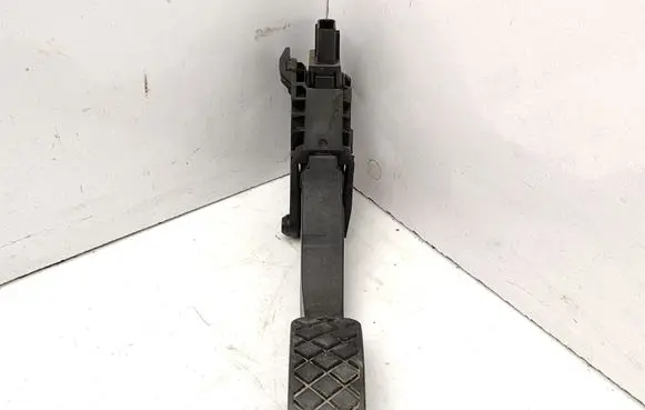 Volkswagen Up Accelerator throttle pedal 1S1721503A 5PV01062120