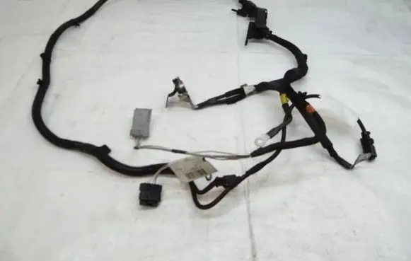 Citroen DS4 Positive cable (battery) 9801723780