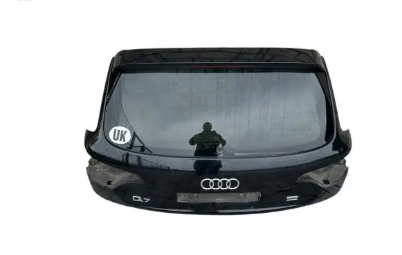 Tailgate/trunk/boot lid