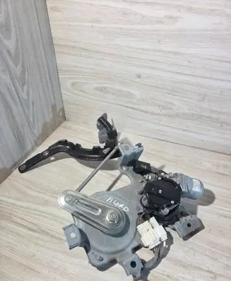 Honda Accord Tailgate/trunk/boot lift motor L3569410C 0808220368 0100031