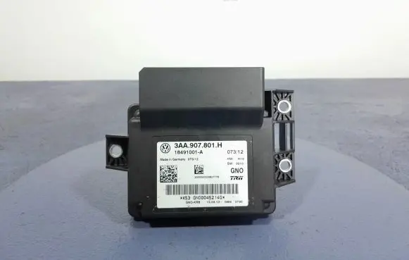 Volkswagen PASSAT CC Other control units/modules 3AA907801H