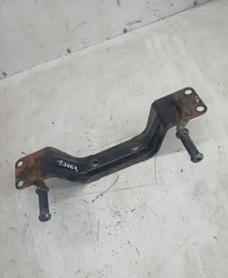 Volkswagen Polo IV 9N3 Muffler mount bracket/holder 6Q0253461B