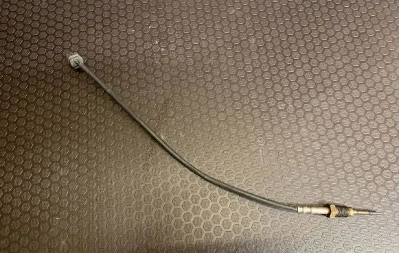 BMW 5 F10 F11 Exhaust gas temperature sensor 2656001901 7805606