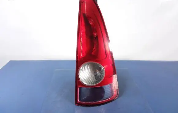 Renault Espace - Grand espace IV Rear/tail lights 8200027152