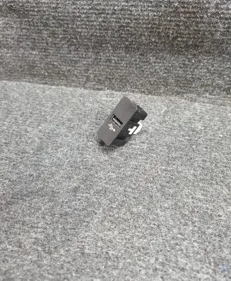 USB socket connector