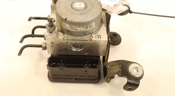Ford Mondeo MK V ABS Pump EG9C2C405EK