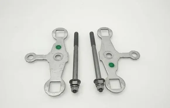 BMW X3 F25 Fuel Injector clamp holder 7595405
