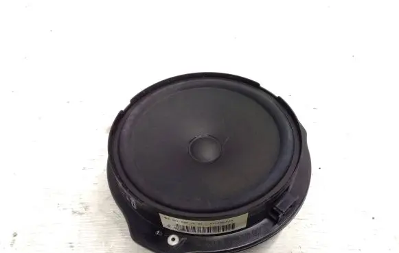 Mercedes-Benz E A207 Rear door speaker A2048201902