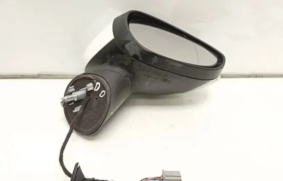 Ford Fiesta Front door electric wing mirror E8024704