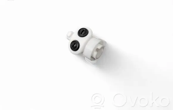 Nissan Qashqai Headlight washer spray nozzle 