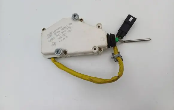 Seat Alhambra (Mk1) Central locking motor 7M0959775C