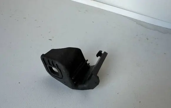 BMW 4 F32 F33 Headlight/headlamp mounting bracket 7285597