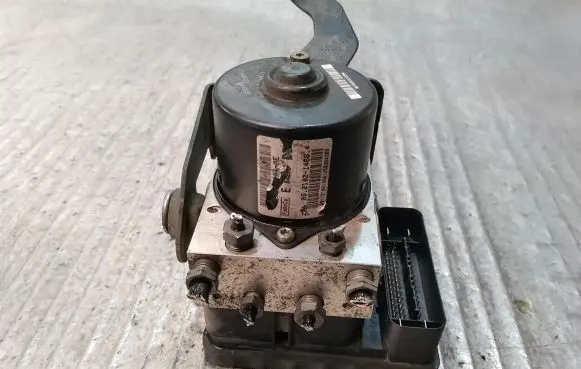 Ford Fiesta ABS Pump
