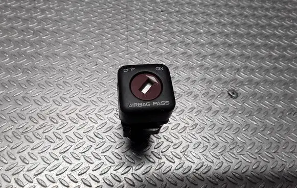 Citroen C4 Grand Picasso Passenger airbag on/off switch 96413912XT