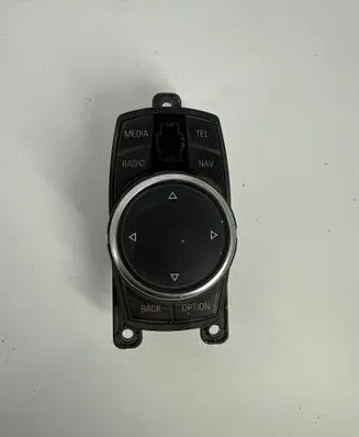 BMW 4 F36 Gran coupe Head unit multimedia control 9350723 B013340 901600020012