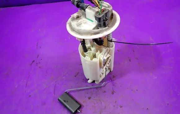 Peugeot 206 CC In-tank fuel pump