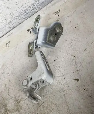 Renault Clio V Rear door hinge set 