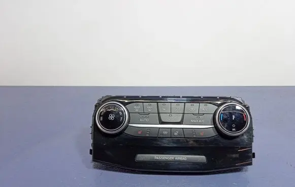 Ford Puma Climate control unit MN1T-18C612-HD