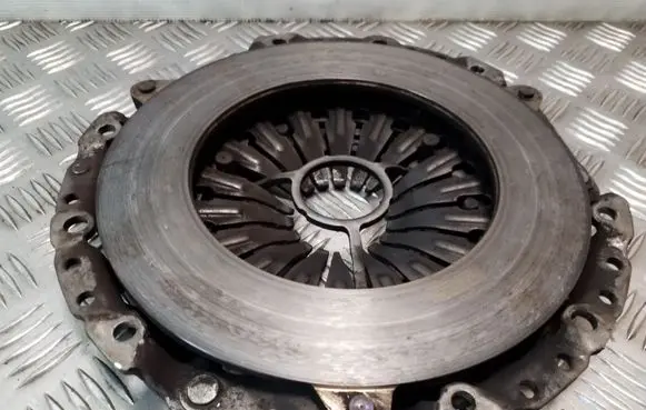 BMW 1 E81 E87 Pressure plate 7603849