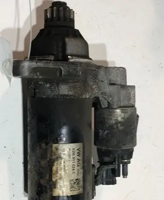 Volkswagen Tiguan Starter motor 02M911024C 0001153009 01122011