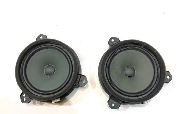 Toyota Verso Front door speaker