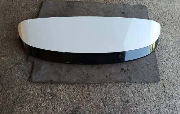 Maserati Levante Tailgate/trunk spoiler 670040267