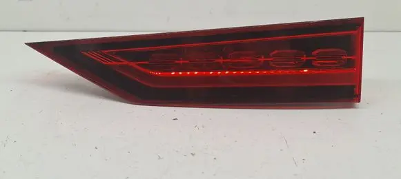 Volvo V60 Tailgate rear/tail lights 32228903