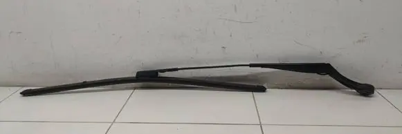 Peugeot 308 Front wiper blade arm 9677256280