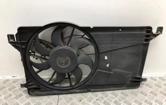 Ford C-MAX I Radiator cooling fan shroud 0130303950 3135103743