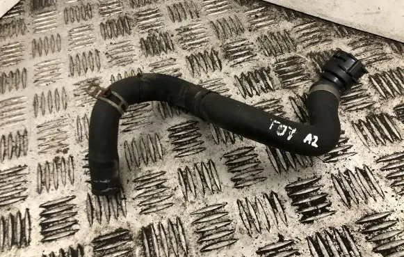 BMW 5 GT F07 Engine coolant pipe/hose 9170347