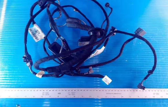 Ford Focus Tailgate/trunk wiring harness C1BT17K400AAE