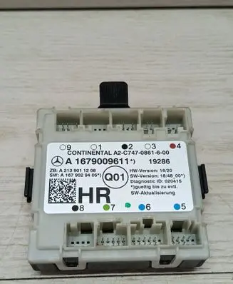 Mercedes-Benz E W213 Door control unit/module A1679009611 A2139011208 A2C7470861600