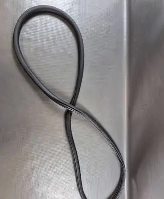 Peugeot 208 II Rear door rubber seal (on body)