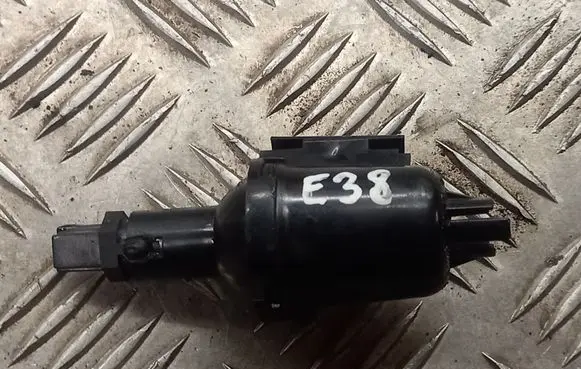 BMW 7 E38 Other interior light 8377308