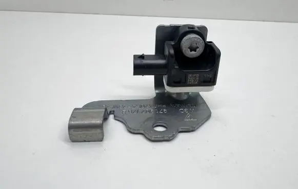 Porsche Panamera (971) Airbag deployment crash/impact sensor 971907651 971907176B