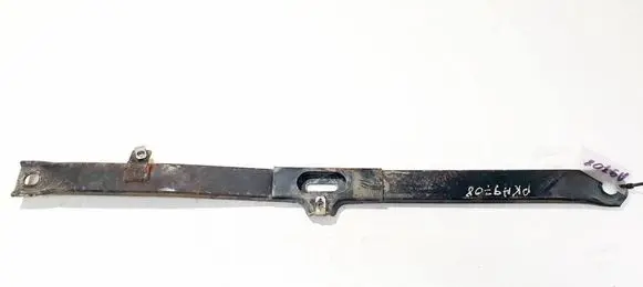 Cadillac ATS Engine mounting bracket