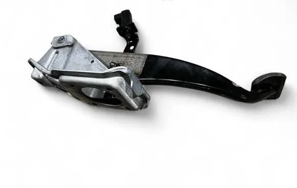 Dodge Durango III Brake pedal 68303341AD 1M031