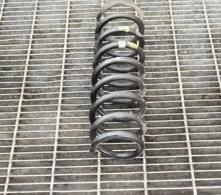 Hyundai i30 Rear coil spring D630