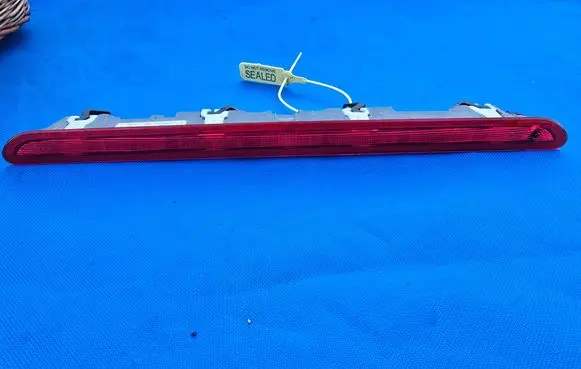BMW 1 F20 F21 Third/center stoplight 7241551