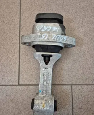 Engine mount bracket