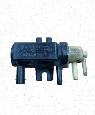 Mercedes-Benz C W205 Turbo solenoid valve A0091533128 70078208 11T068