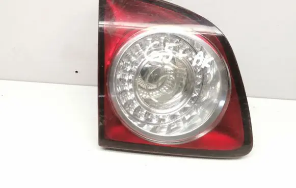 Volkswagen Golf Plus Tailgate rear/tail lights 89037924
